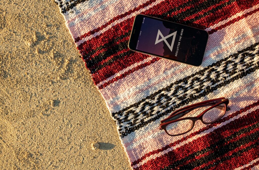 瞑想で快適な睡眠をサポートするおすすめアプリは？